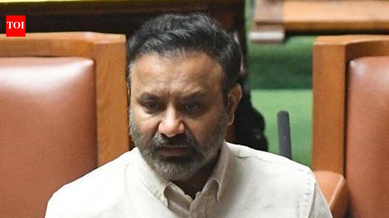 Labour dept renews push for private firms to employ Kannadigas on ‘priority'