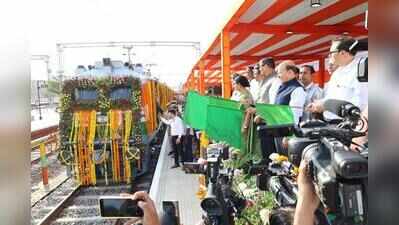 Rly min flags off Jaipur-Santragachi Express, boosts east-west connectivity