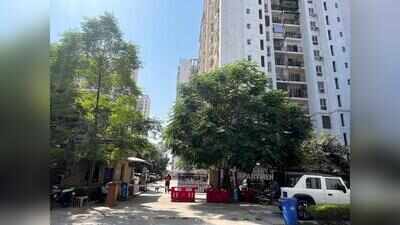Three-year-old boy dies after falling from 17th-floor AC  wall cut-out