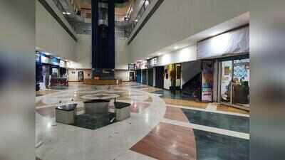 Pune: Mystery fumes at Fatimanagar mall, shops say customers have reported vomiting