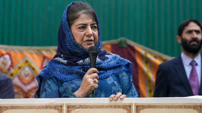 On Accession Day, Mehbooba blasts Sheikh Abdullah, says his pro-Pak politics turned Kashmiris suspects