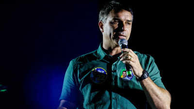 Brazil court orders defeated Flávio Bolsonaro to surrender passports, bars him from leaving