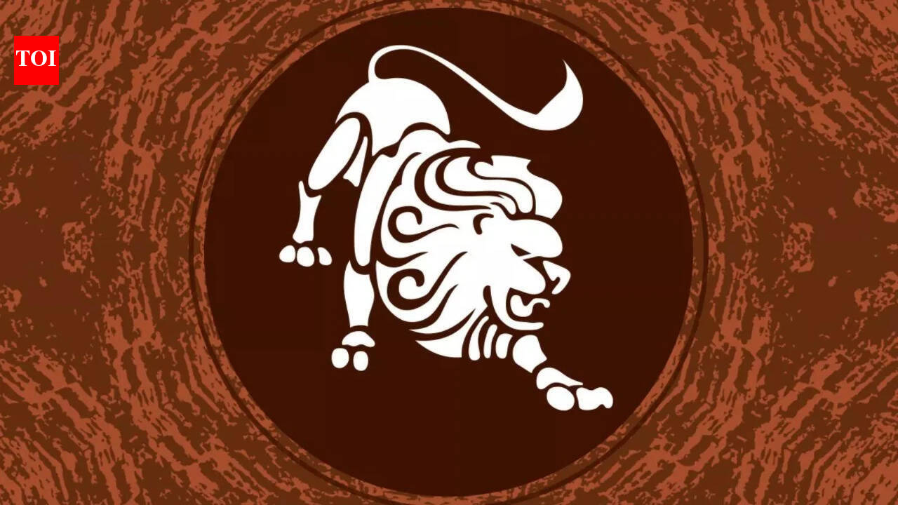 Leo Horoscope Tomorrow, October 30, 2026: Mercury Retrograde Square Mars Brings Family Arguments