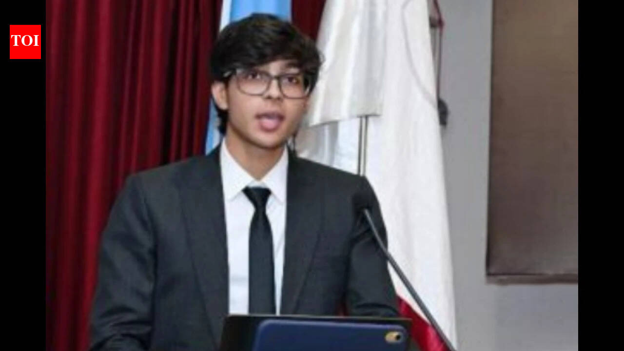 Visually Impaired Students: A class 12th student noticed that visually ...