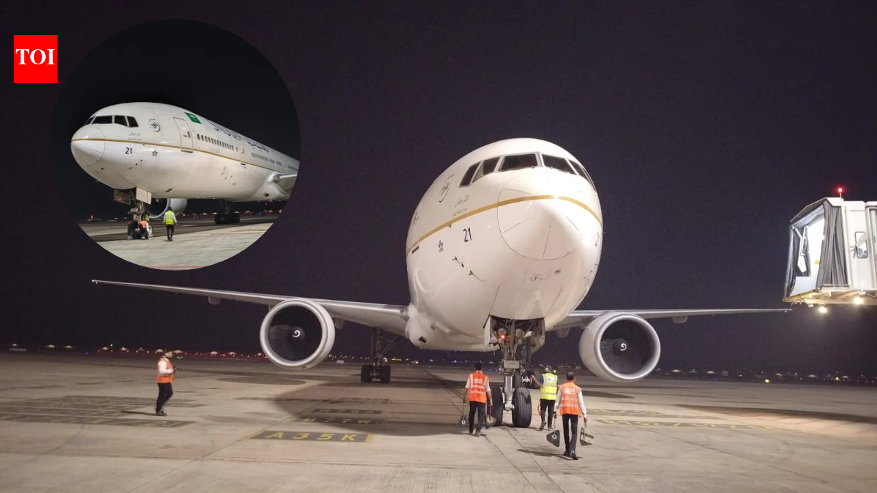 Lucknow airport welcomes its largest-ever commercial aircraft as Saudia's Boeing 777 makes historic landing with 430 passengers on board