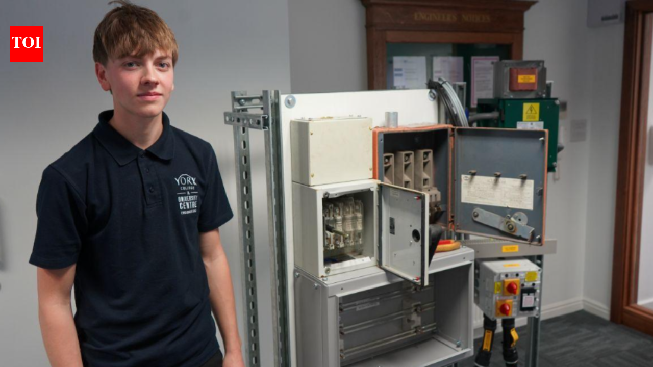 UK teen's invention stops rats chewing railway cables, lands him a job