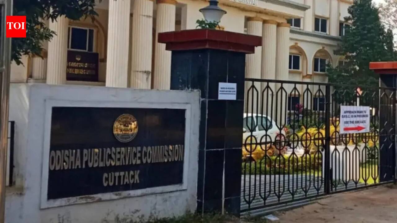 Etleboro.org - HC quashes no-confidence motion against Tikhiri sarpanch