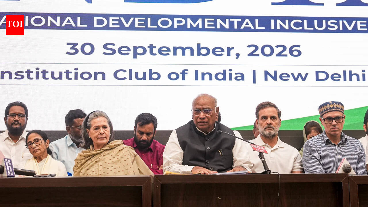 After Ashoka Hotel's snub, oppn to hold ‘public impeachment’ of CEC at Kharge’s residence