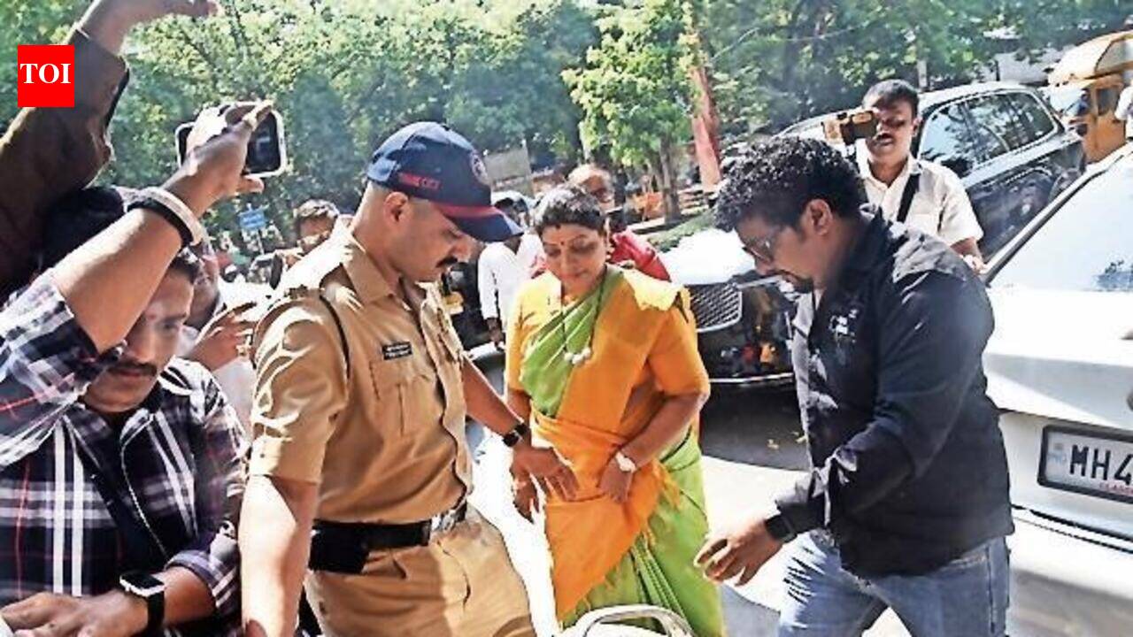 Shiv Sena UBT man's murder: SIT quizzes former Thane mayor for over 7 hours; protests as police detain Purnekar's son
