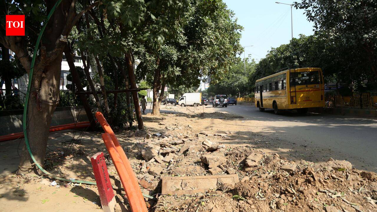 Roads dug up for months, Indirapuram braces for a dusty winter