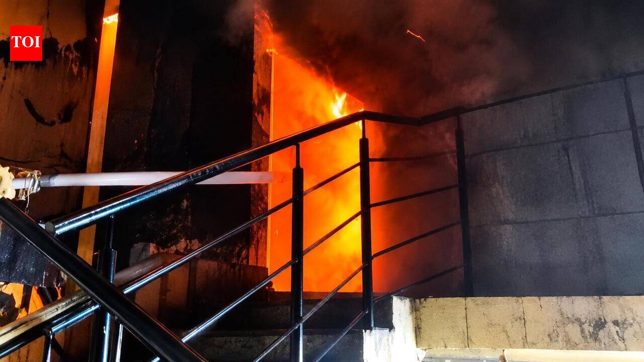 Fire at Ghaziabad hotel banquet spreads to rooms, 18 evacuated