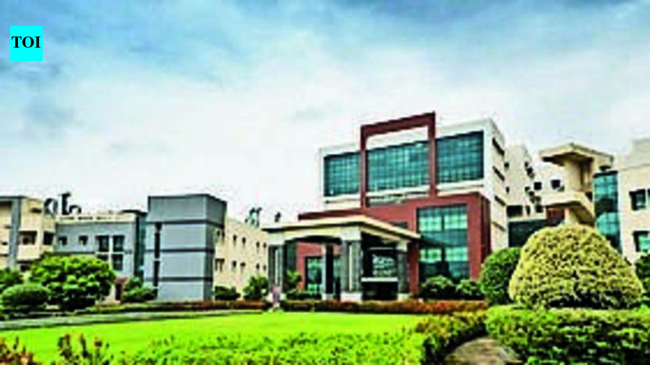 Row over Khalid's book: ABVP protests outside IISER Pune, students criticise institute's withdrawal