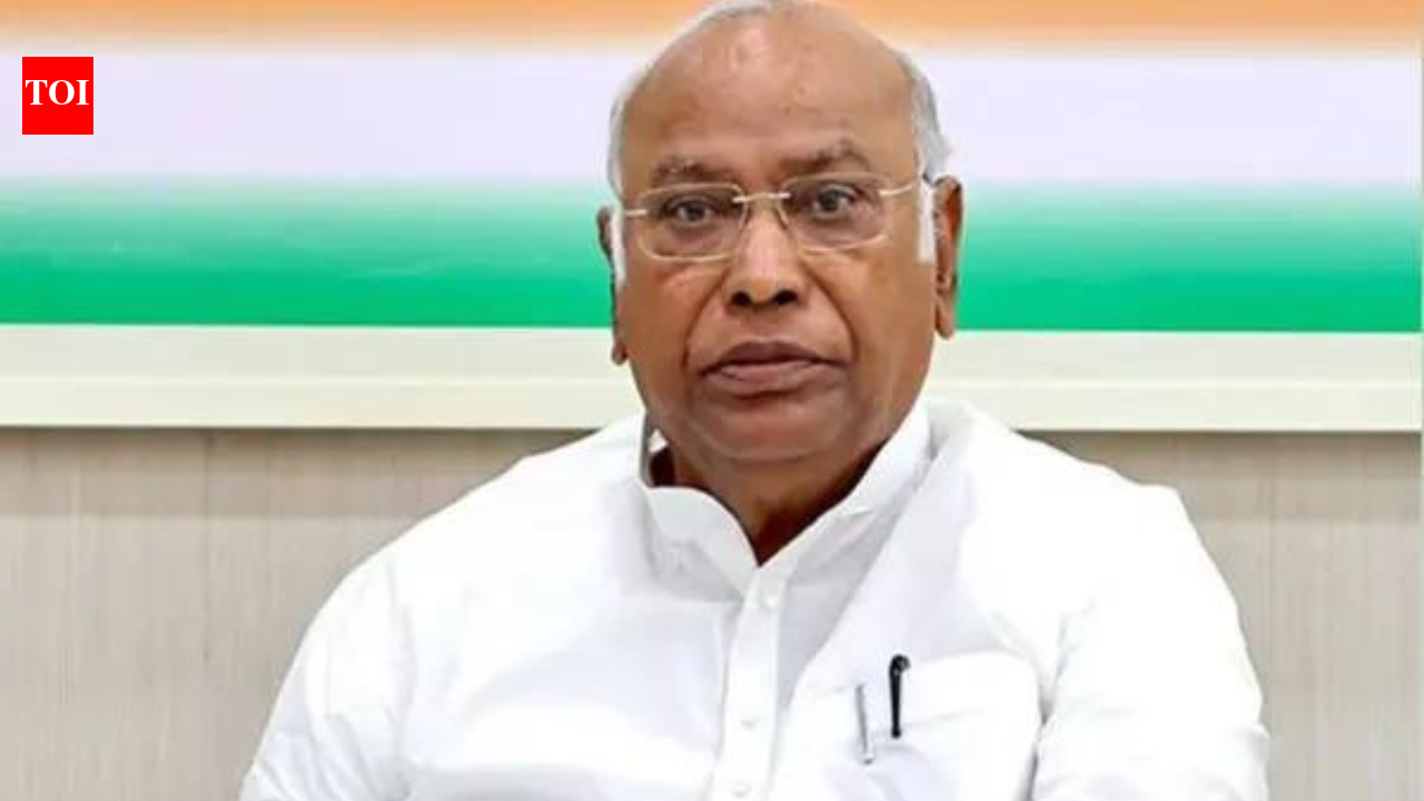 Kharge remarks insult to PM’s office: Survey