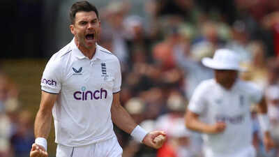 ‘Disrespectful’: Stuart Broad tears into Lancashire over James Anderson's shock exit