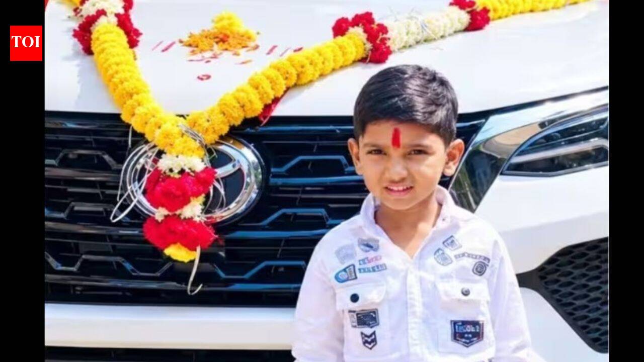 She bought a ₹200 coupon at a Garba event and wrote her 6-year-old grandson’s name on it; a year later, grandmother Kiran Raikwar’s family received the ₹50 lakh SUV they had dreamed of owning for years