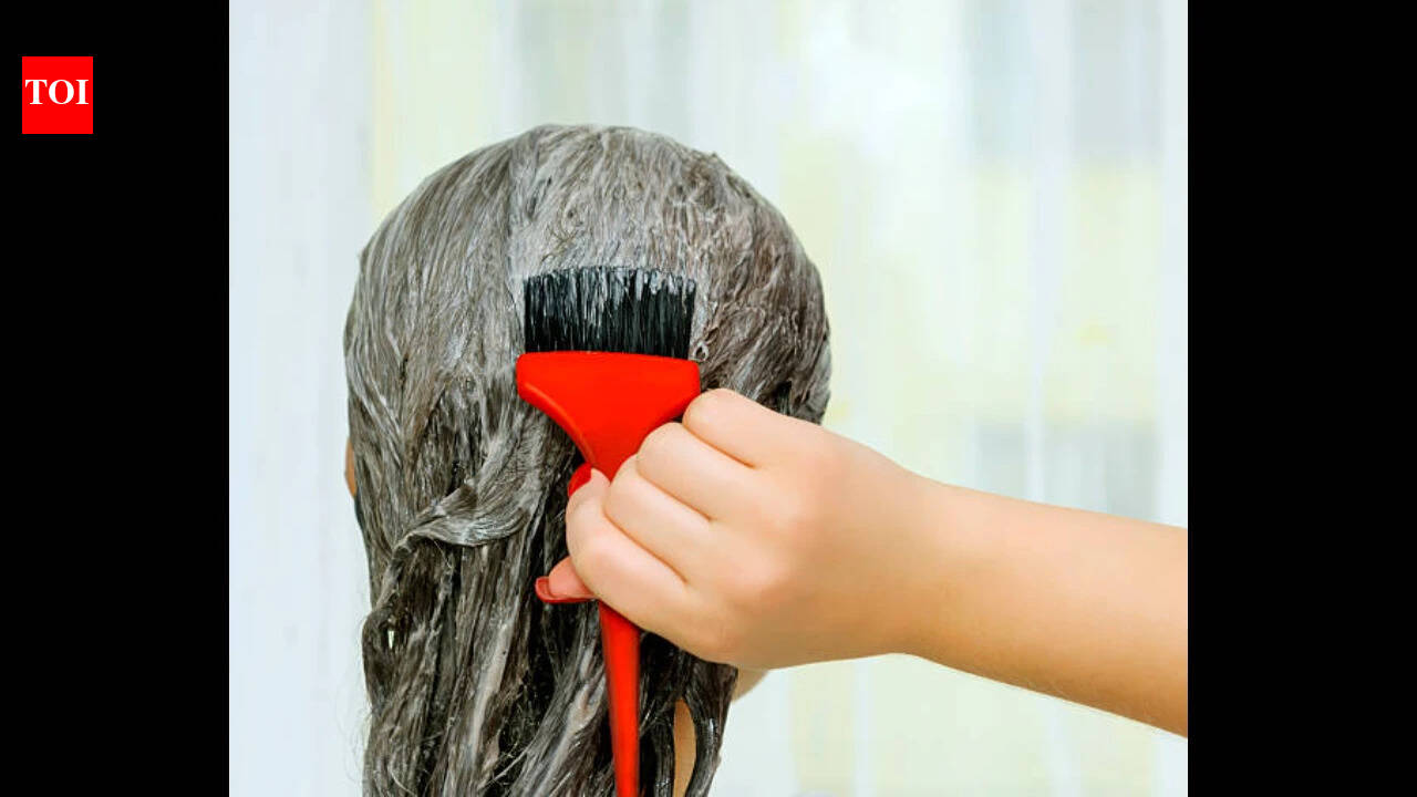Benefits of using hair masks in humid weather - The Times of India