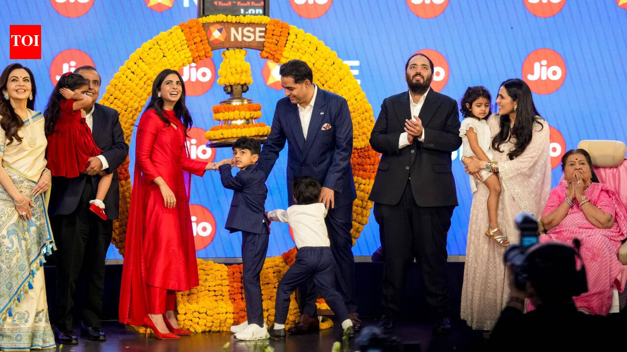 On debut, Jio 2nd most valuable company, behind only parent Reliance Industries