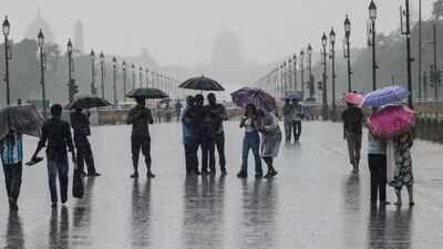 IMD issues yellow alert for Delhi-NCR; rain, thunderstorms and hailstorms likely