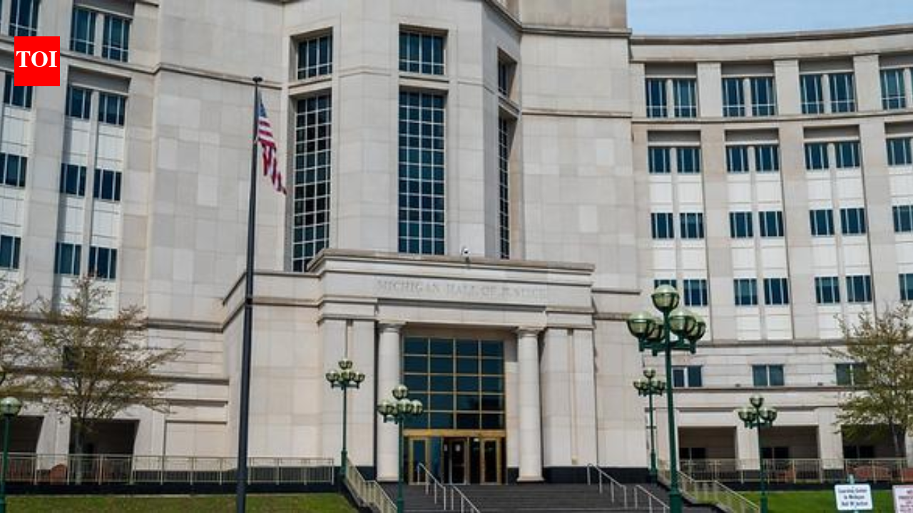 In 2017, a 41-year-old Michigan mother died following cosmetic surgery and five days in hospital; an appeals court has upheld a .7 million verdict finding the hospital negligent
