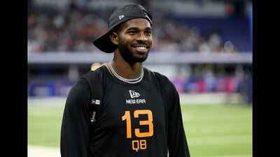 What does Shedeur Sanders’ rare post mean as Browns reportedly plan to keep him amid trade speculation