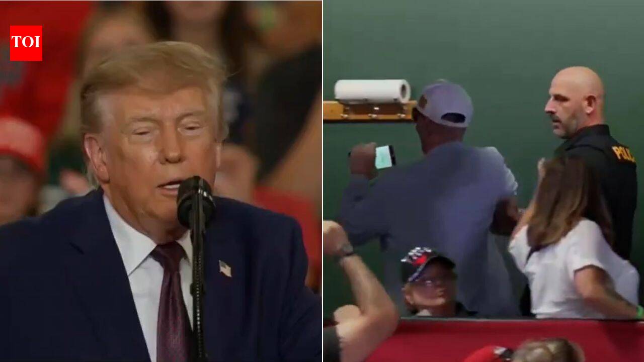 ‘$250 protesters’: Trump reacts as hecklers disrupt his rally raising ...