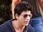 SRK pleads guilty in smoking case, ready to pay fine