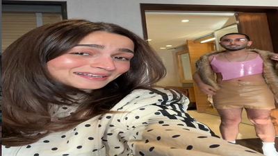 Alia Bhatt, Orry recreate Kareena Kapoor’s iconic Poo look from 'K3G ...