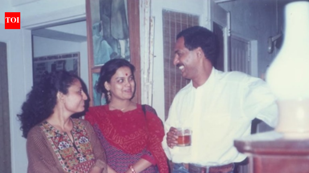 Susmita Mukherjee remembers Nana Patekar with emotional throwback photos from Deepti Naval’s 1991 birthda
