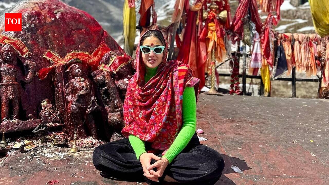 Islamic cleric issues 'fatwa' for Sara Ali Khans's visit to Kedarnath, calls it 'haraam'