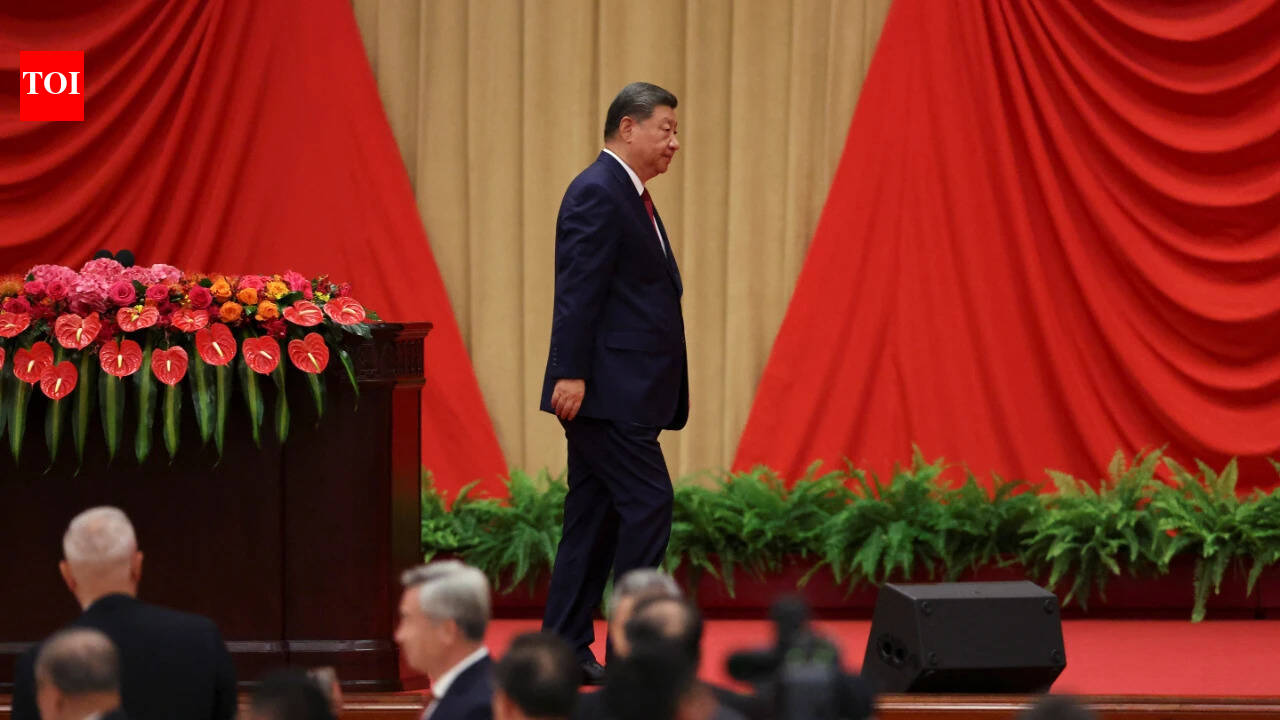 'Turn the blade inward': Xi swings the axe again, expels 33 in major CCP purge