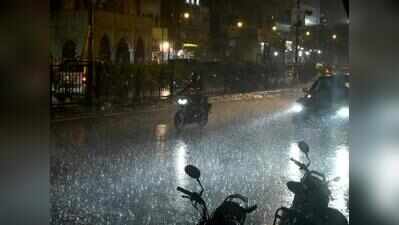 Cyclone Arnab brings rain, chill to Raj