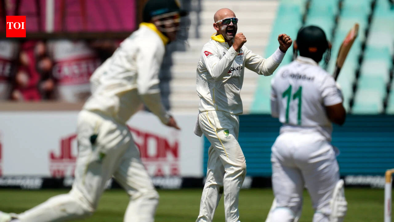 Australia tighten grip on Day 3 as Lyon removes Bavuma in dramatic final moments