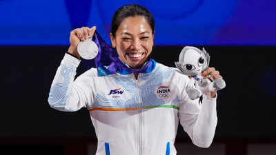 Mirabai Chanu pulls out of World Championships with back issue; Gyaneshwari Yadav finishes eighth