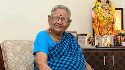 Veteran Tamil actress Vatsala Rajagopal, known for 'Roja', 'Anniyan' and 'Mozhi', passes away at 93