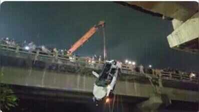 Ex-MP’s cousin dies after SUV falls into river in Purnia