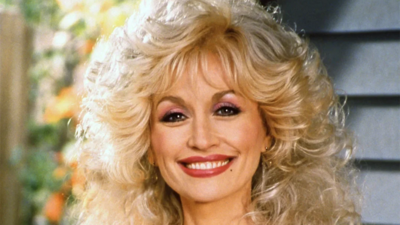 Dolly Parton started giving free books to children 31 years ago; a new October 29 report says her Knox County programme attracted nearly 950 sign-ups in August and raised over $150,000 following her death