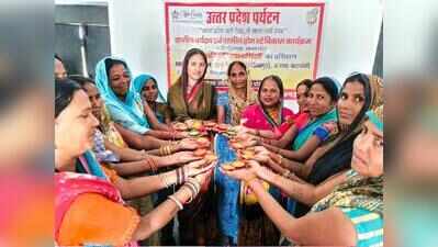 1.6L diyas order for Deepotsav brings glow of profit to rural women