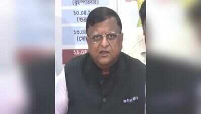 Dispose of pending references on govt schemes within 7 days, CS tells depts
