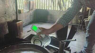 Burnt oil, poor hygiene land four farsan-making units from Ahmedabad in trouble