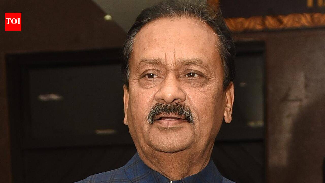 No crop holiday, only farmer caution: Shabbir