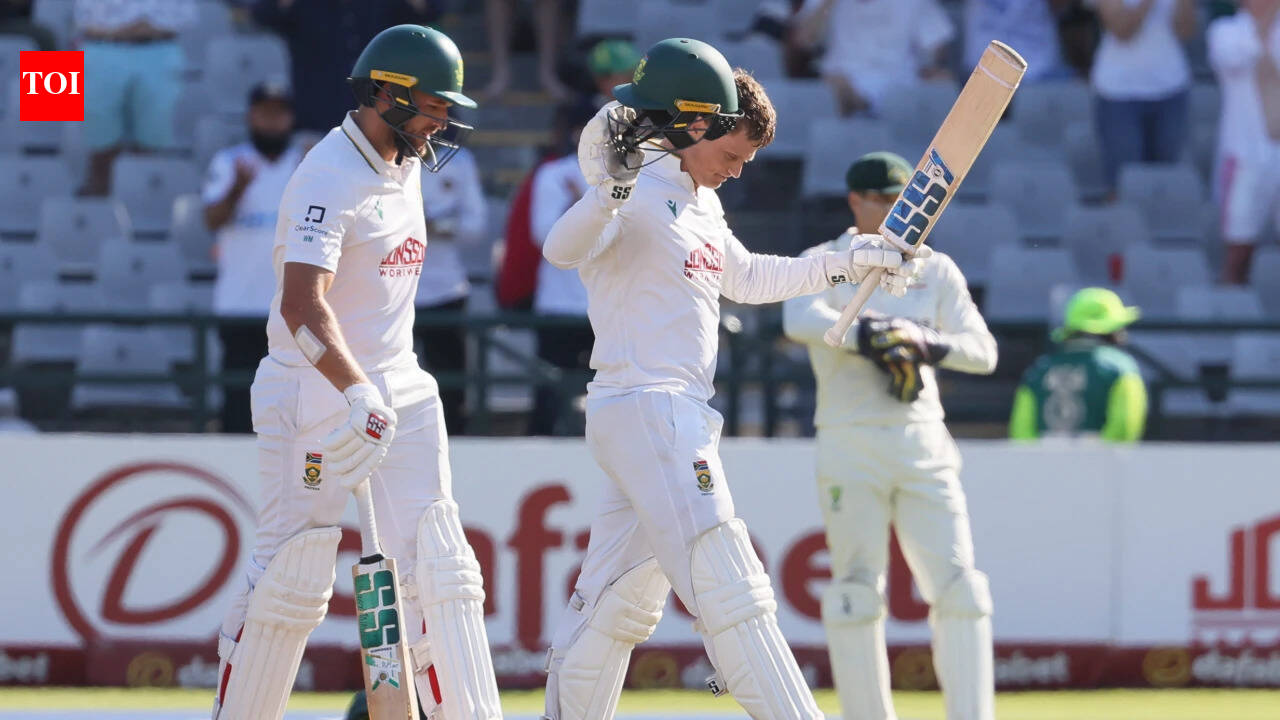 Rickelton, Mulder tons help SA set 288-run target for Aus in series decider