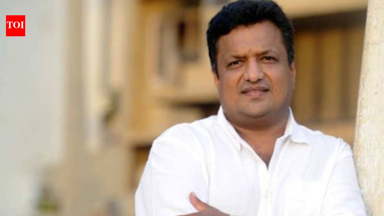 Sanjay Gupta death: Mumbai Police say other people were present at house when he fell in bathroom