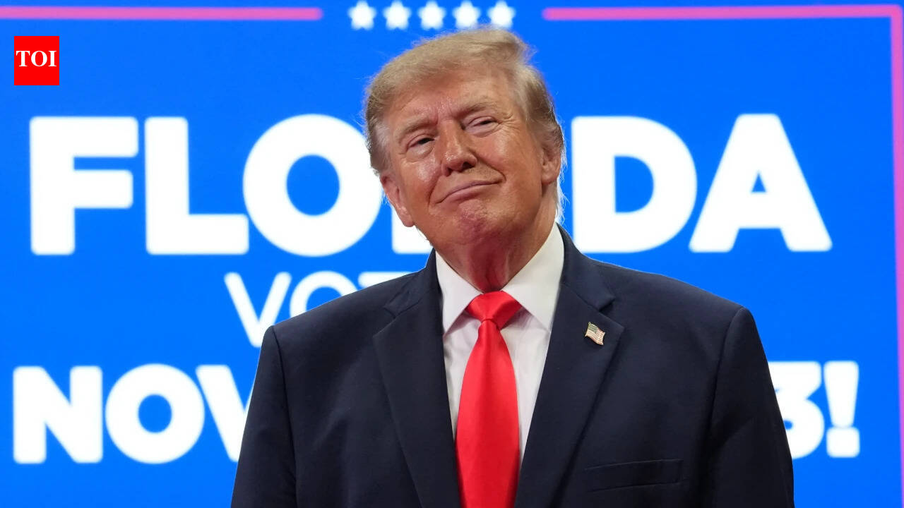 Trumpiana: Duck duck, Trick or treat? Quack quack!