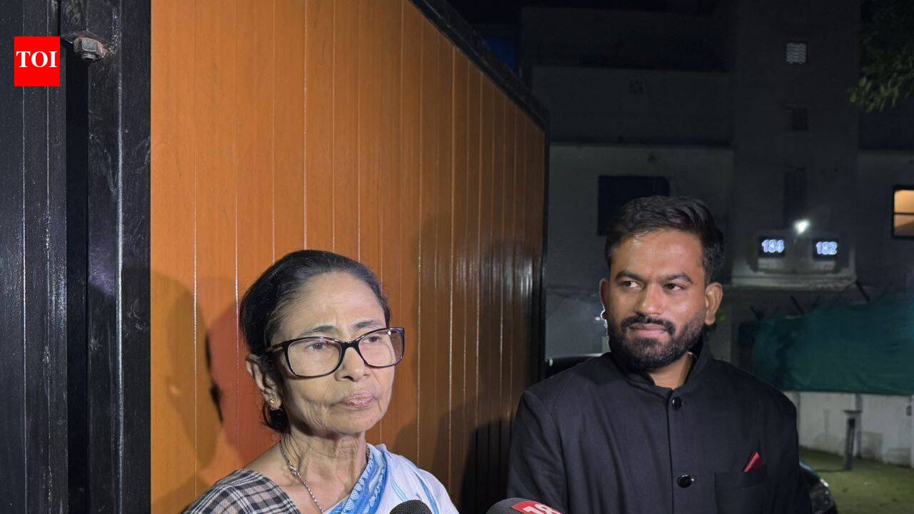 'Just came to thank Didi': Dipke meets Mamata Banerjee, says CJP won't join INDIA bloc rally but supports cause