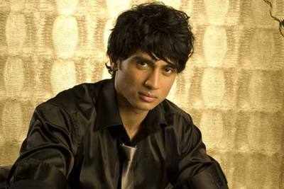 South Indian girls are prettiest: Shiv Pandit