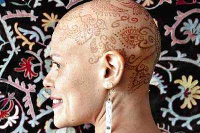 Would you sport a ‘henna crown’?