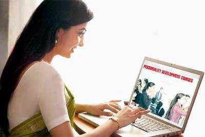 Patna students turn to internet learning