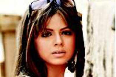 Rucha’s marriage hits rock bottom - Times of India