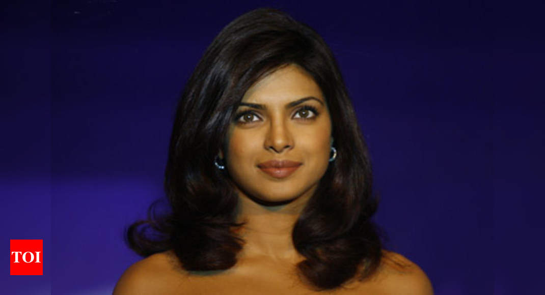 Priyanka Chopra is learning Telugu from Ram Charan | Telugu Movie News ...