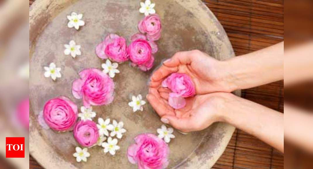 How to make rose water at home